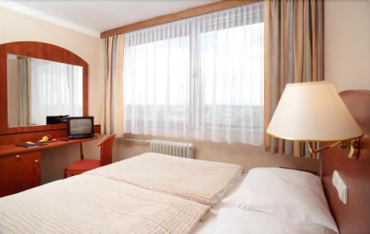 Imagen de la habitación del Hotel Cernigov. Foto 6