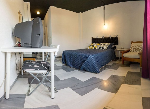 Imagen de la habitación del Hotel Cero Ocho. Foto 3