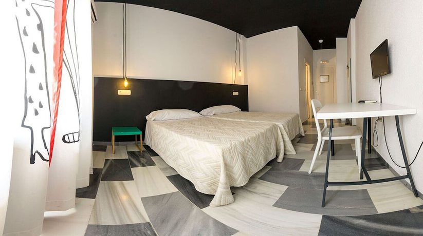 Imagen de la habitación del Hotel Cero Ocho. Foto 6