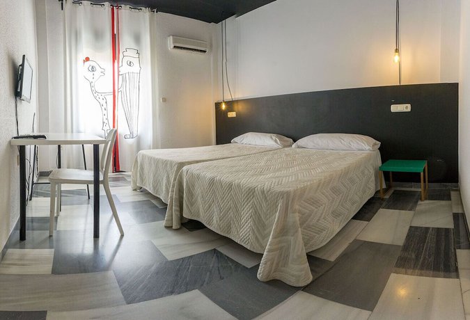 Imagen de la habitación del Hotel Cero Ocho. Foto 10