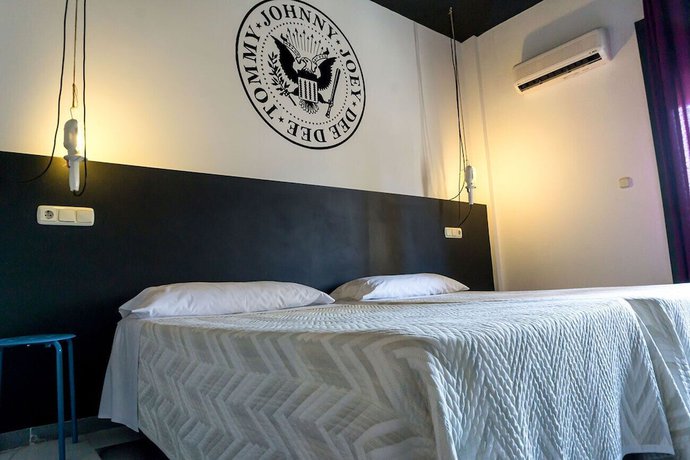 Imagen de la habitación del Hotel Cero Ocho. Foto 11