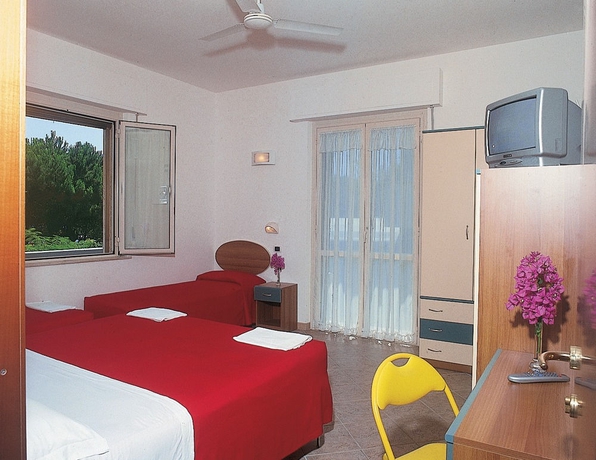 Imagen de la habitación del Hotel Cerrano. Foto 8