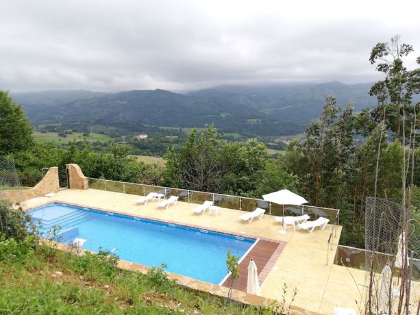 Imagen de la piscina del Hotel Cerro La Nina. Foto 16