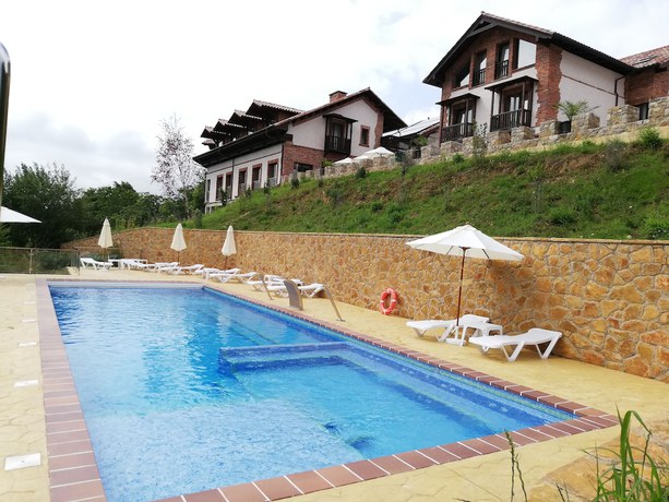 Imagen de la piscina del Hotel Cerro La Nina. Foto 18