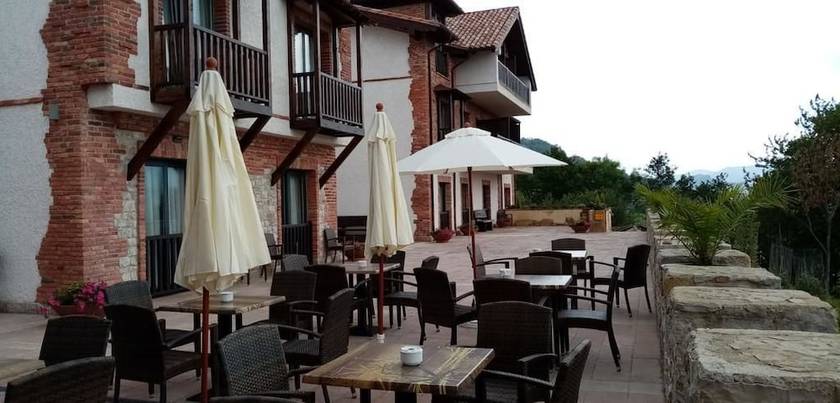 Imagen del bar/restaurante del Hotel Cerro La Nina. Foto 3