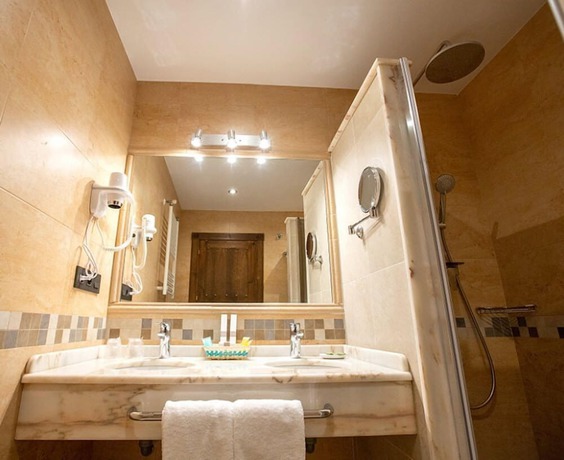 Imagen de la habitación del Hotel Cerro La Nina. Foto 10