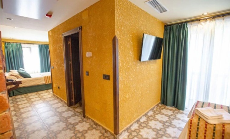 Imagen de la habitación del Hotel Cerro La Nina. Foto 13