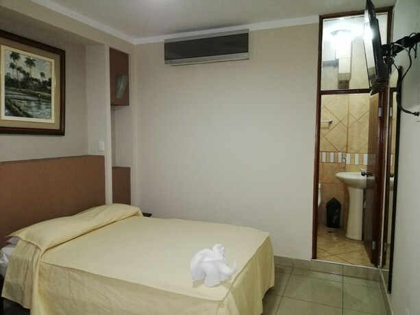 Imagen de la habitación del Hotel Cerro Verde Tarapoto. Foto 15