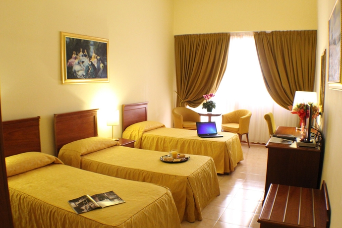 Imagen de la habitación del Hotel Certosa. Foto 11