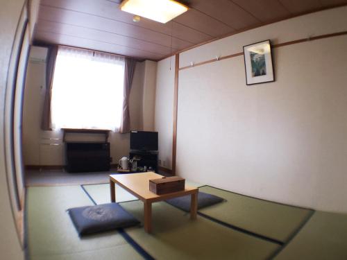 Imagen de la habitación del Hotel Cerulean Alpine. Foto 5