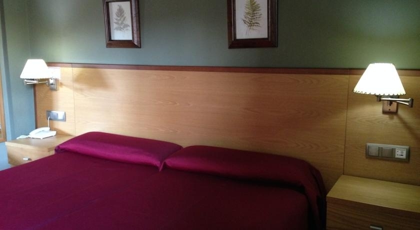 Imagen general del Hotel Cervantes, Linares. Foto 2