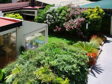 Imagen general del Hotel Cervantes, Mendoza Centro Ciudad. Foto 2