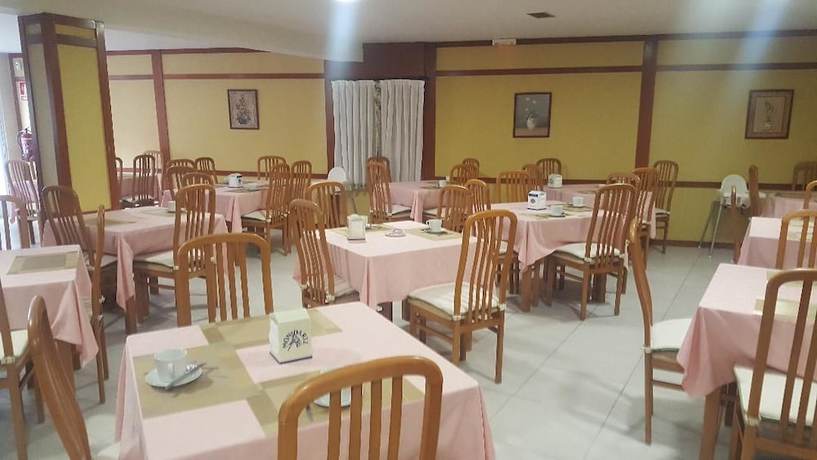 Imagen del bar/restaurante del Hotel Cervantes, Sanxenxo. Foto 4
