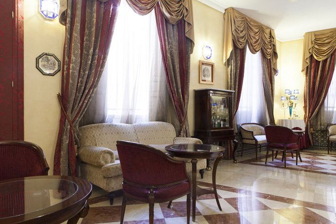 Imagen general del Hotel Cervantes, Sevilla. Foto 9