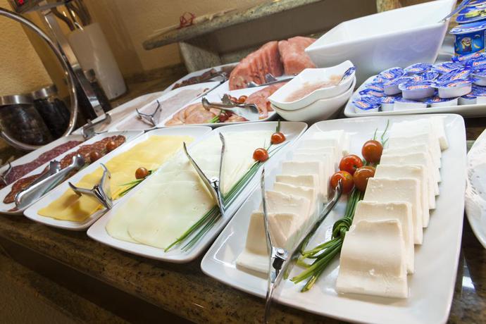 Imagen general del Hotel Cervantes, Sevilla. Foto 17