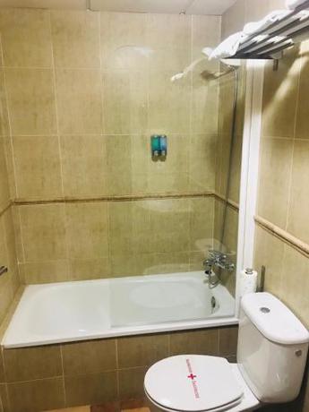 Imagen de la habitación del Hotel Cervantes, Zafra. Foto 4