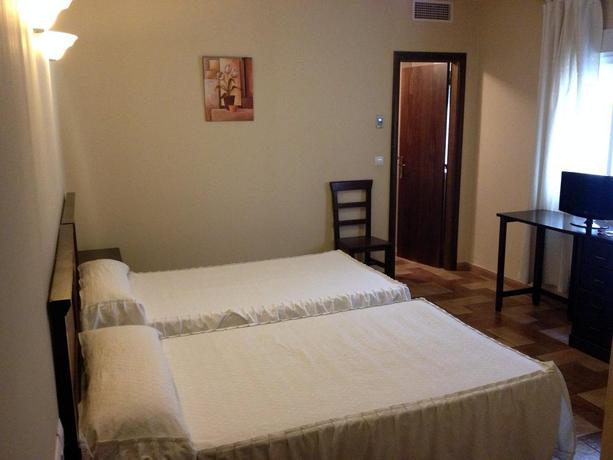 Imagen de la habitación del Hotel Cervantes, Zafra. Foto 8