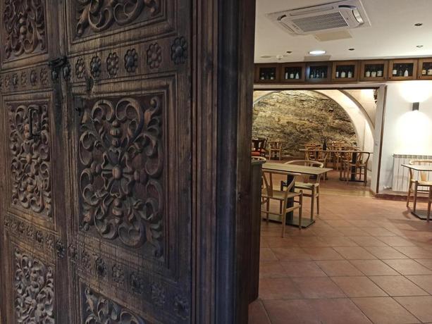 Imagen general del Hotel Cervaria. Foto 6