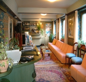 Imagen de los interiores del Hotel Cervo. Foto 5