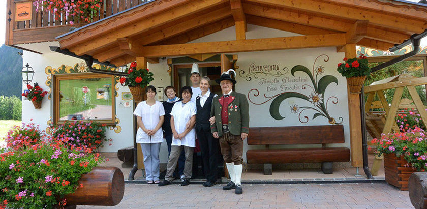 Imagen de los exteriores del Hotel Cesa Edelweiss. Foto 11