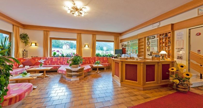 Imagen de la habitación del Hotel Cesa Edelweiss. Foto 4