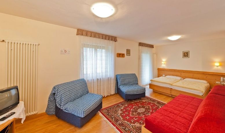 Imagen de la habitación del Hotel Cesa Edelweiss. Foto 5
