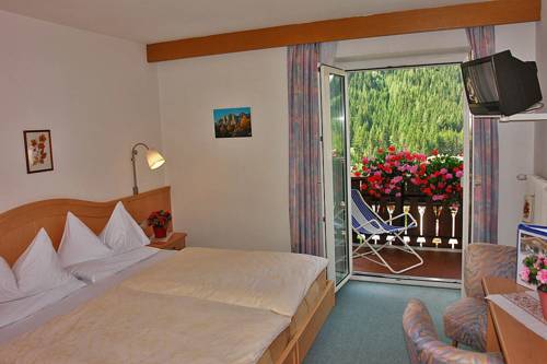Imagen de la habitación del Hotel Cesa Tyrol. Foto 7
