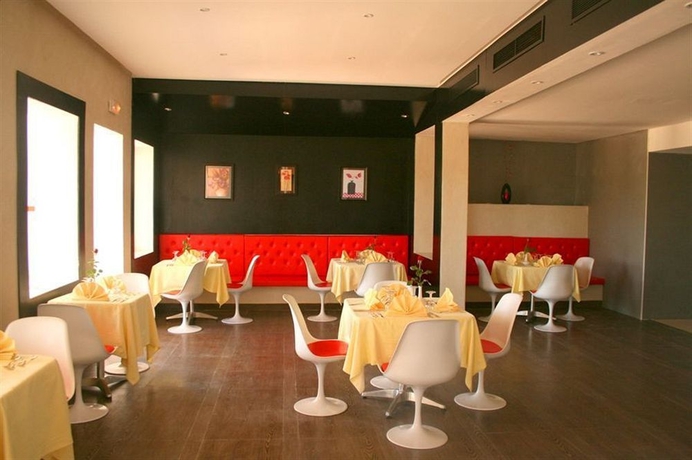 Imagen del bar/restaurante del Hotel Cesar Thalasso. Foto 2