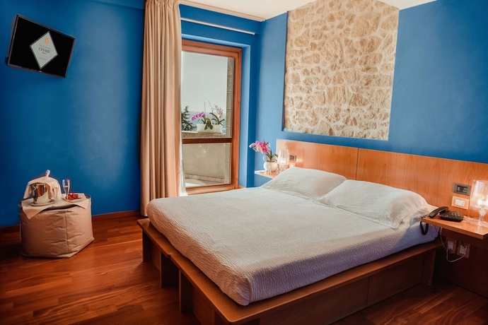 Imagen de la habitación del Hotel Cesare. Foto 8