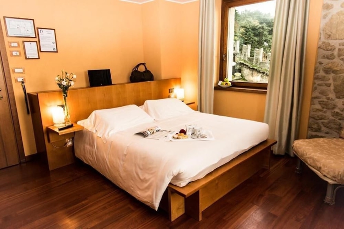 Imagen de la habitación del Hotel Cesare. Foto 9