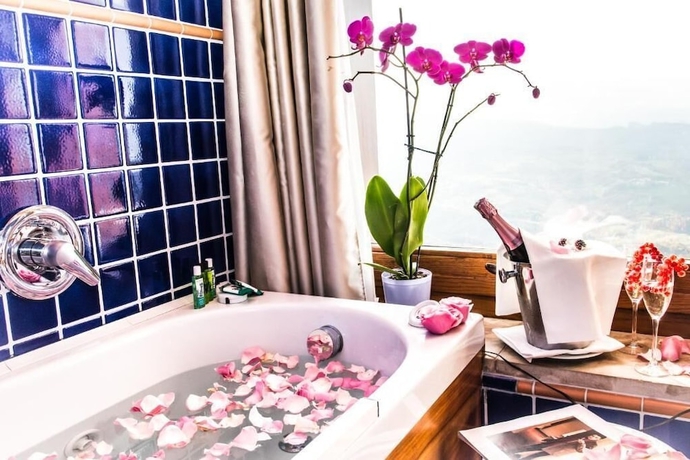 Imagen de la habitación del Hotel Cesare. Foto 18