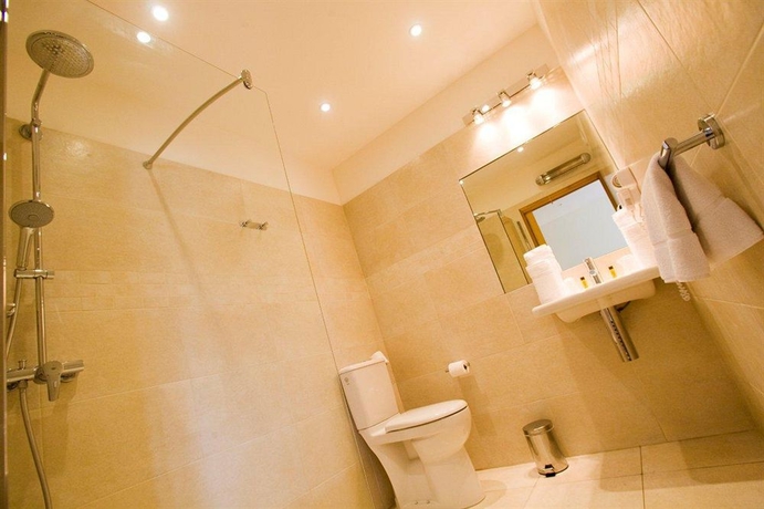 Imagen de la habitación del Hotel Cesario. Foto 5