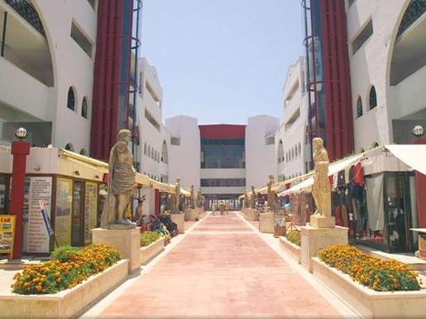 Imagen general del Hotel Cesars Resort Side - All Inclusive. Foto 4