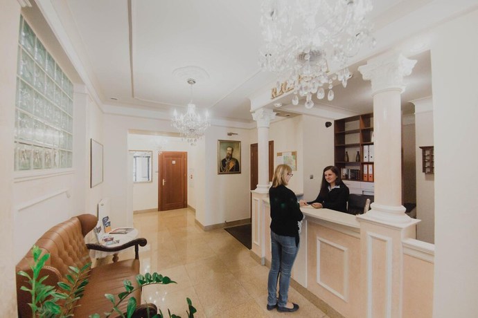 Imagen de los interiores del Hotel Cesarski. Foto 16