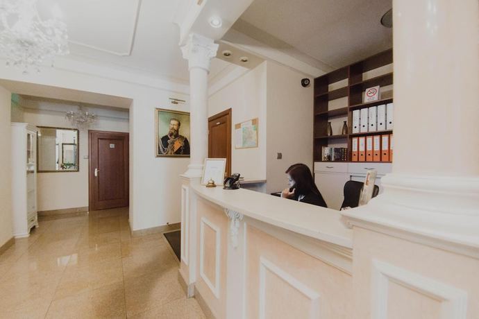 Imagen de los interiores del Hotel Cesarski. Foto 18