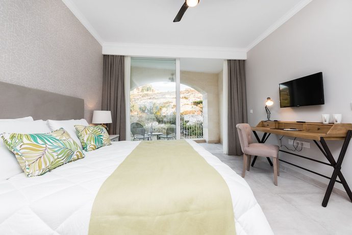 Imagen de la habitación del Hotel Cesca Boutique. Foto 2