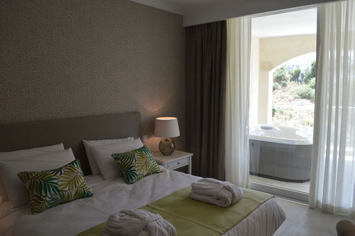 Imagen de la habitación del Hotel Cesca Boutique. Foto 8