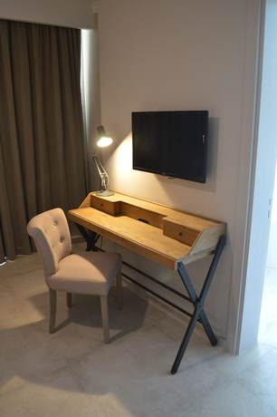 Imagen de la habitación del Hotel Cesca Boutique. Foto 12