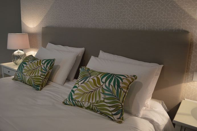 Imagen de la habitación del Hotel Cesca Boutique. Foto 13