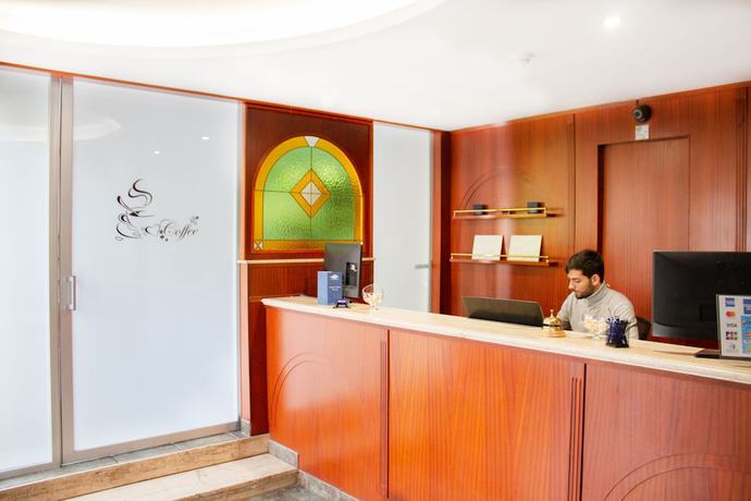 Imagen de los interiores del Hotel Cesirja. Foto 16