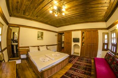 Imagen de la habitación del Hotel Cesmeli Konak. Foto 6