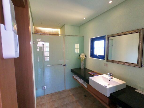 Imagen de la habitación del Hotel C\'est La Vie. Foto 15