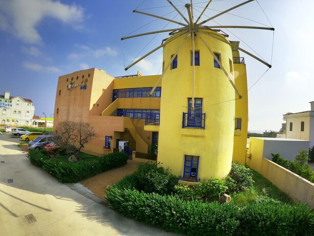 Imagen general del Hotel C\'est La Vie. Foto 10