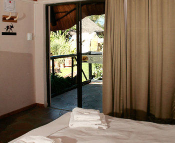 Imagen de los interiores del Hotel C'est Si Bon. Foto 12