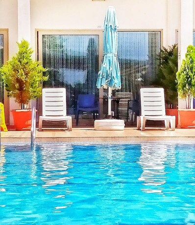 Imagen de la habitación del Hotel Cetin Prestige Resort. Foto 23