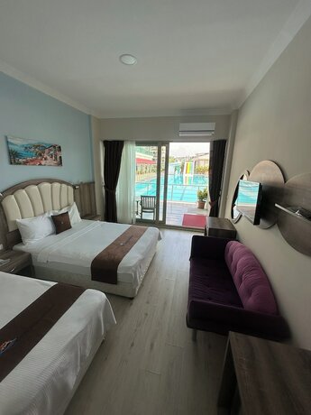 Imagen de la habitación del Hotel Cetin Prestige Resort. Foto 29