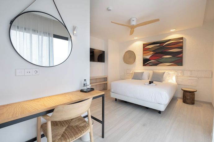 Imagen de la habitación del Hotel Cetina Cabo de Palos Puerto. Foto 13