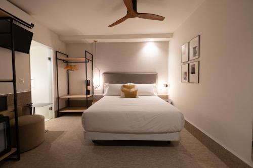 Imagen general del Hotel Cetina Casa de Aguilar. Foto 13