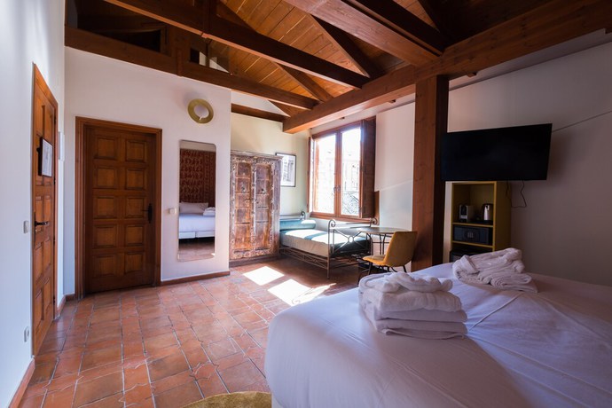 Imagen de la habitación del Hotel Cetina Palacio Ayala Berganza. Foto 6