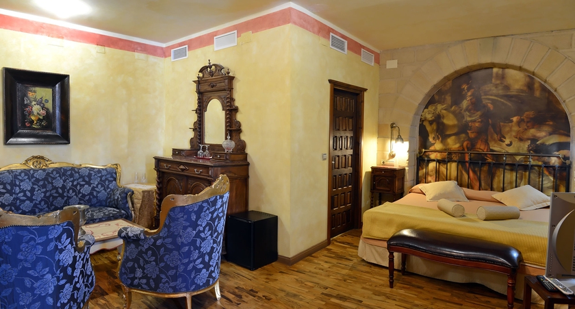 Imagen de la habitación del Hotel Cetina Palacio De Los Salcedo. Foto 5
